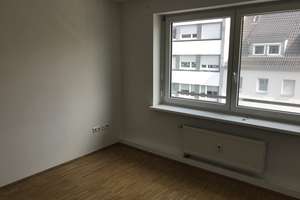 Schöne 4-Zimmer-Wohnung inkl. Küche in zentraler Lage – Maximilianstraße 11, 89231 Neu-Ulm – Vorschaubild 7