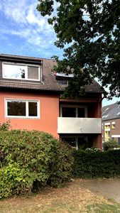 Renovierte 3 Zimmer Wohnung mit Balkon und Blick ins Grüne in ruhiger Lage von Sachsenhausen Süd