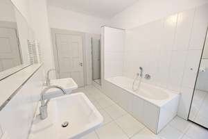 *Sanierter Altbau mit Stil im Herz des Westens, unweit des Bismarckplatzes* – Die vollständige Adresse der Immobilie erhältst du vom Anbieter., 70197 Rotebühl, Stuttgart – Vorschaubild 9