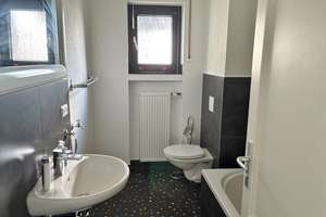 **Wohnhaus mit Einliegerwohnung oder Büro in der Nähe Prüm oder Bitburg in der Eifel** – Die vollständige Adresse der Immobilie erhältst du vom Anbieter., 54597 Burbach – Vorschaubild 29