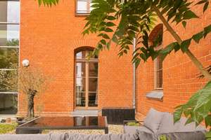 Toplage Berliner Vorstadt:  2-Zimmer-Wohnung mit großer Innenhofterrasse & Eigennutzungsoption – Die vollständige Adresse der Immobilie erhältst du vom Anbieter., 14467 Berliner Vorstadt, Potsdam – Vorschaubild 2