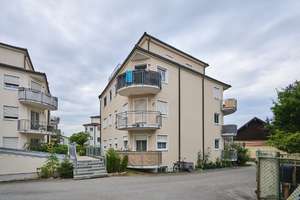 Sofort beziehbare 2 Zimmer-ETW mit Balkon und TG-Stellplatz