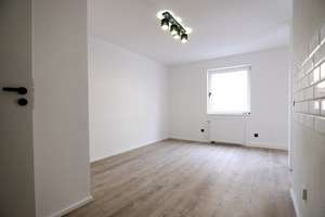 Hübsche 2,5-Zimmer-Wohnung in Stuttgart Bad Cannstatt - Neckarvorstadt – Hallstraße 52, 70376 Neckarvorstadt, Stuttgart – Vorschaubild 3