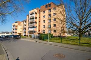 Sankt Augustin - Mülldorf:  Bequemes Wohnen auf einer Ebene - 
gutgeschnittene 4-Zimmerwohnung – Die vollständige Adresse der Immobilie erhältst du vom Anbieter., 53757 Sankt Augustin – Vorschaubild 2