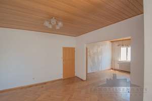 Provisionsfrei: Sanierungsbedürftiges Wohnhaus in attraktiver Lage von Mainz-Hechtsheim – Die vollständige Adresse der Immobilie erhältst du vom Anbieter., 55129 Hechtsheim, Mainz – Vorschaubild 4