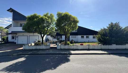 Bild von Sehr geräumiges Einfamilienhaus, beste Ortslage, Erweiterungsmöglichkeit mit Einliegewerwohnung u...