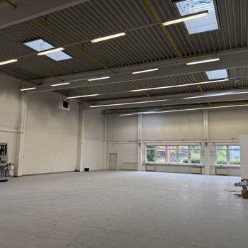 ca. 566 m² Lager-und Produktionsfläche mit Büro