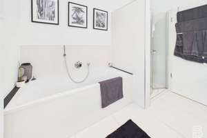 Hochwertige 3-Zimmer-Wohnung mit Balkon, EBK und TG in Regensburg Süd – Die vollständige Adresse der Immobilie erhältst du vom Anbieter., 93051 Kumpfmühl-Ziegetsdorf-Neuprüll, Regensburg – Vorschaubild 9