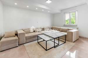 Perfekt für Familien – Großzügige Maisonette mit vier Zimmern, Tageslichtbad und Garten – Die vollständige Adresse der Immobilie erhältst du vom Anbieter., 45899 Horst, Gelsenkirchen – Vorschaubild 3