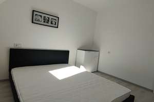Komplett möblierte kleine 2 ZKB DG-Wohnung  – Kopernikusstraße 8, 86179 Haunstetten-Nord, Augsburg – Vorschaubild 9