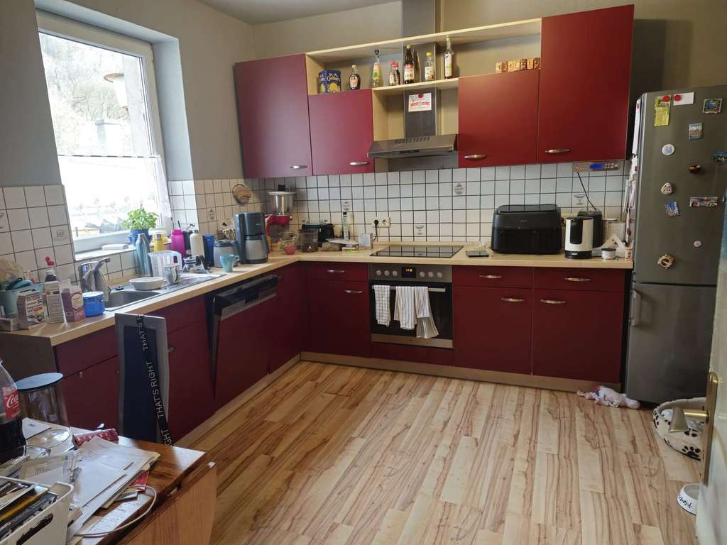 Immobilie in Dillenburg - 1–2 Familienhaus mit Altbauflair, Anbau & zentraler Lage mit Blick auf den Wilhelmsturm - Bild 4