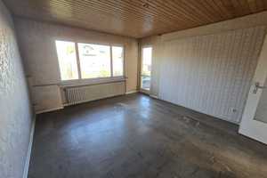 Doppelhaushälfte in Neuss Reuschenberg wartet auf umfassende Sanierung – Rüsterstraße 8, 41466 Neuss (Rhein-Kreis) – Vorschaubild 14