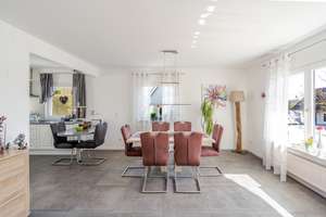 Lichtdurchflutetes Einfamilienhaus mit Photovoltaik, eigenem Garten und Garage. – Die vollständige Adresse der Immobilie erhältst du vom Anbieter., 84048 Mainburg – Vorschaubild 5