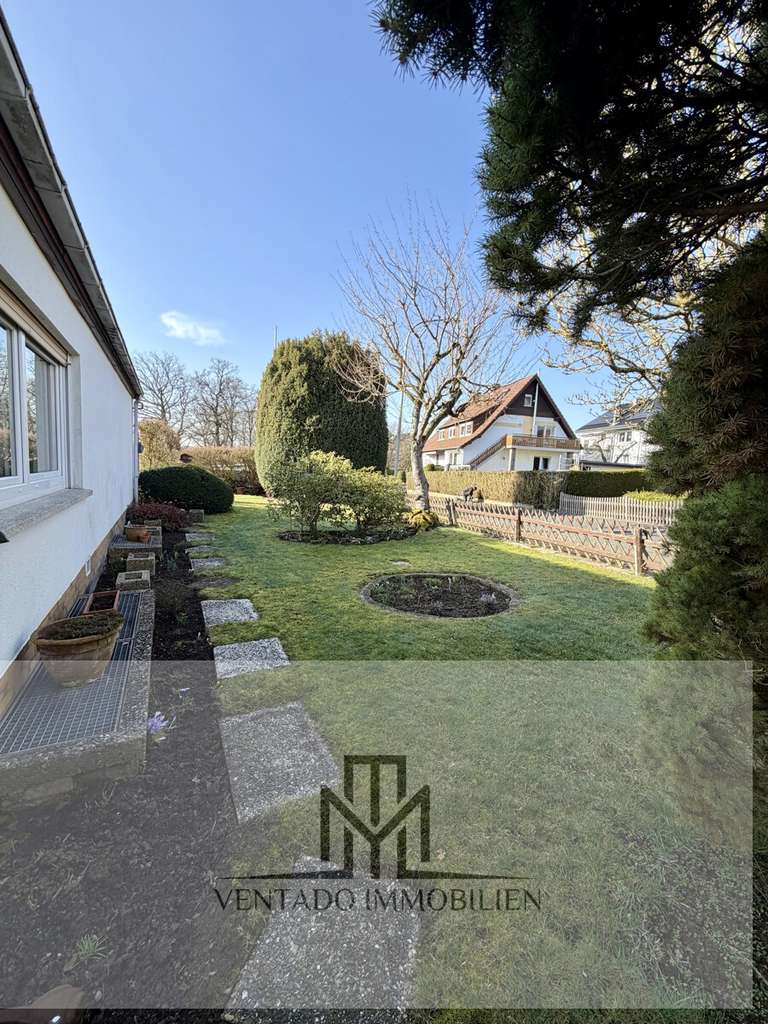 Immobilie in Schwalmstadt - Attraktives Einfamilienhaus mit großzügigem Grundstück in ruhiger Lage von Schwalmstadt - Bild 2