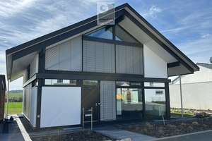 Erstbezug: Exklusives HUF Haus mit hochwertiger Ausstattung! – Die vollständige Adresse der Immobilie erhältst du vom Anbieter., 97950 Großrinderfeld – Vorschaubild 2