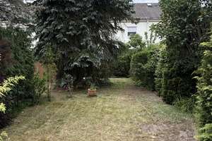 Charmantes Reihenhaus in Berlin-Buckow, Bernsteinring von PRIVAT – Die vollständige Adresse der Immobilie erhältst du vom Anbieter., 12349 Buckow, Berlin – Vorschaubild 4