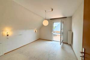 Viel Raum für Ihre Wohnideen! Charmantes Reihenendhaus mit Garten und Garage in Hanglage – 78570 Mühlheim an der Donau – Vorschaubild 10