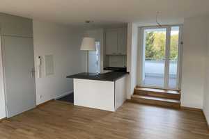 Traumhaftes und helles 1-Zimmer-Appartement mit Blick ins Grüne – Altenbergstr. 24, 40235 Düsseldorf – Vorschaubild 1