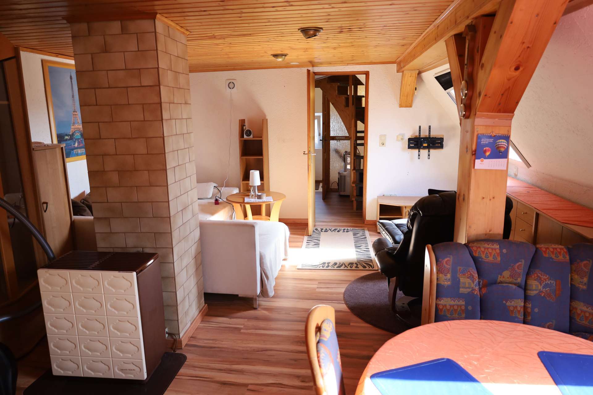 Immobilie in Rosenfeld - ZWEI WOHNUNGEN ZUR EIGENNUTZUNG ODER VERMIETUNG: 2-Fam.-Haus Rosenfeld - Bild 0