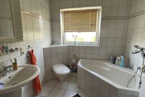 Außergewöhnliche Maisonette-Wohnung mit ruhigem Sonnenbalkon – Immenweg 17, 51371 Rheindorf, Leverkusen – Vorschaubild 8