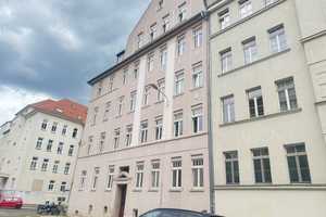 Traumhaft sanierte 3-Raum-Wohnung mit Balkon und Gästebad – Stegerwaldstr. 15, 4318 Leipzig – Vorschaubild 1