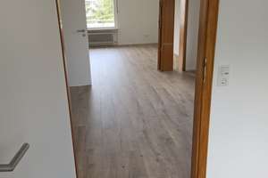 Tolle  4 Zimmer Wohnung in Heidelberg  /  Handschuhsheim in bester  ruhiger Lage mit großem Balkon  – Hilzweg 27, 69121 Handschuhsheim, Heidelberg – Vorschaubild 4