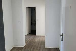 3-Zimmer Wohnung mit Balkon [VAC-18353] – Württemberger Allee 12, 33689 Sennestadt, Bielefeld – Vorschaubild 2