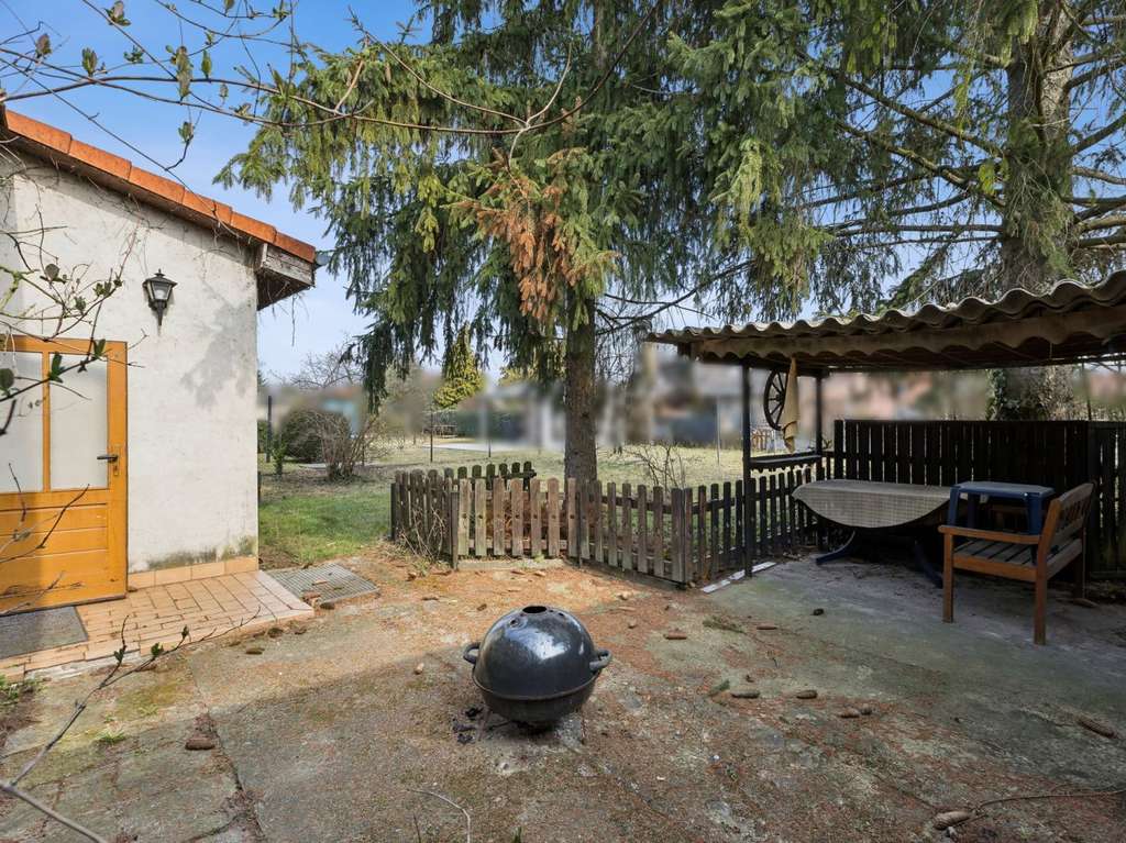 Immobilie in Leegebruch - Charmante Doppelhaushälfte in Leegebruch – Handwerkerobjekt mit Ausbaumöglichkeiten - Bild 2