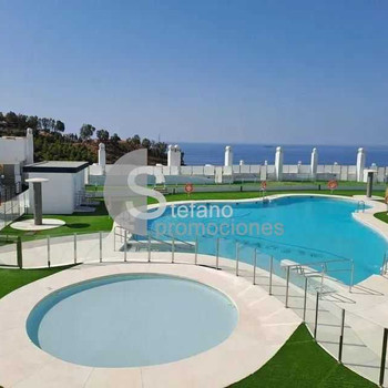 IDEALE INVESTITION, BLICK AUF DIE BUCHT VON MALAGA, GRUPPENKAUF MÖGLICH, WOHNUNGEN MIT MODERNEM DESI