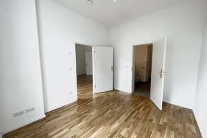 Stilvoll sanierter Altbau mit großer Wohnküche & Gartennutzung nahe Schlosspark – Die vollständige Adresse der Immobilie erhältst du vom Anbieter., 13156 Niederschönhausen, Berlin – Vorschaubild 8