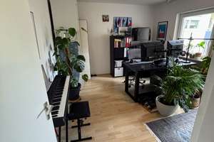 Stilvoll möblierte 3-Zimmer-Wohnung mit gehobener Vollausstattung, Balkon EBK in Mannheim Lindenhof – Die vollständige Adresse der Immobilie erhältst du vom Anbieter., 68163 Lindenhof, Mannheim – Vorschaubild 10