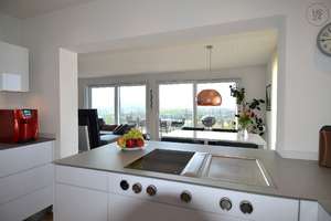 Sehr schönes Haus mit Pool und grandiosem Ausblick in Weil am Rhein, möbliert – Die vollständige Adresse der Immobilie erhältst du vom Anbieter., 79576 Weil am Rhein – Vorschaubild 8