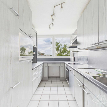 Familienfreundlich & renditestark – Helle 4‑Zimmer‑ETW mit Tiefgarage nahe S‑Bahn