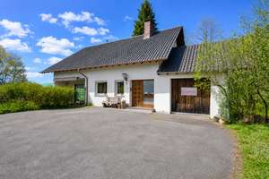 Sanierungsobjekt mit Charme und Entwicklungspotenzial auf ca. 7.455 m² Grundstück – Die vollständige Adresse der Immobilie erhältst du vom Anbieter., 88410 Bad Wurzach – Vorschaubild 1