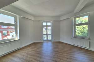 *Schöne Altbau Wohnung mit hohen Decken*Renoviert*