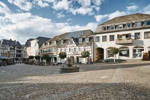 Schmuckstück mit ca. 459 m² Gewerbefl. und ca. 180 m² Wohnfl, einzigartige Immobilie in der Altstadt – Die vollständige Adresse der Immobilie erhältst du vom Anbieter., 53545 Linz am Rhein – Vorschaubild 38