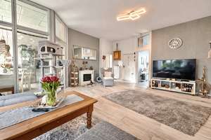 Charmante Maisonettewohnung mit viel Licht und Wohnkomfort – Die vollständige Adresse der Immobilie erhältst du vom Anbieter., 56070 Wallersheim, Koblenz – Vorschaubild 2