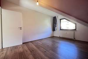 PF-Nord: Bezugsfreie, modernisierte 3-Zimmerwohnung mit Balkon u. TG-Stellplatz – Die vollständige Adresse der Immobilie erhältst du vom Anbieter., 75177 Nordstadt, Pforzheim – Vorschaubild 11