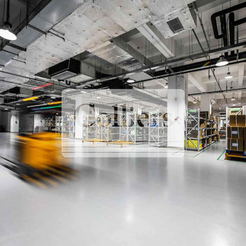 Lager-/Produktionshalle