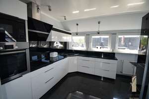 Top ausgestattete und vollmöblierte Maisonette-Wohnung mit 2 Bädern auf 95,49 m² – Die vollständige Adresse der Immobilie erhältst du vom Anbieter., 38448 Tiergartenbreite, Wolfsburg – Vorschaubild 8