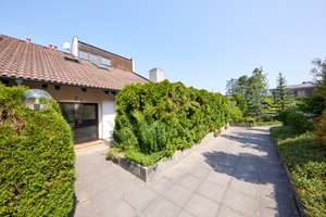 Sofort frei - Sanierte 3 Zimmer-Wohnung (83qm) mit EBK, Terrasse und Balkon in Untertürkheim – Rotenberger Steige 2, 70327 Gehrenwald, Stuttgart – Vorschaubild 37