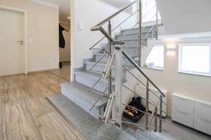 Creme de la Creme: Neuwertiges Einfamilienhaus mit 2 Einfahrten, eine Garage, PV und Solaranlage  – Die vollständige Adresse der Immobilie erhältst du vom Anbieter., 87439 Heiligkreuz/Neuhausen, Kempten (Allgäu) – Vorschaubild 20