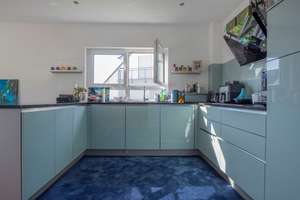 Ein Zuhause mit außergewöhnlichen Möglichkeiten -  stilvolles Zweifamilienhaus in Frankfurt-Harheim – 60437 Harheim, Frankfurt am Main – Vorschaubild 27