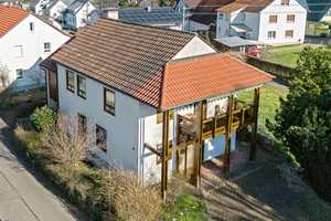 Solides Ein-/Zweifamilienhaus mit Burgblick in zentraler Lage von Hechingen-Boll! – Zollernalbkreis – Vorschaubild 2