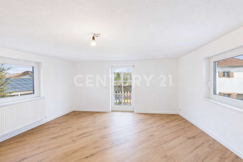 Immobilie in Altenmarkt an der Alz - 2-Zimmer-Wohnung mit Balkon & Stellplatz - Bild 1