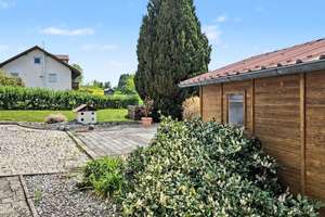 Traumhaftes Familienhaus mit Pool und großem Garten – Willkommen zu Hause – Die vollständige Adresse der Immobilie erhältst du vom Anbieter., 84326 Falkenberg – Vorschaubild 9