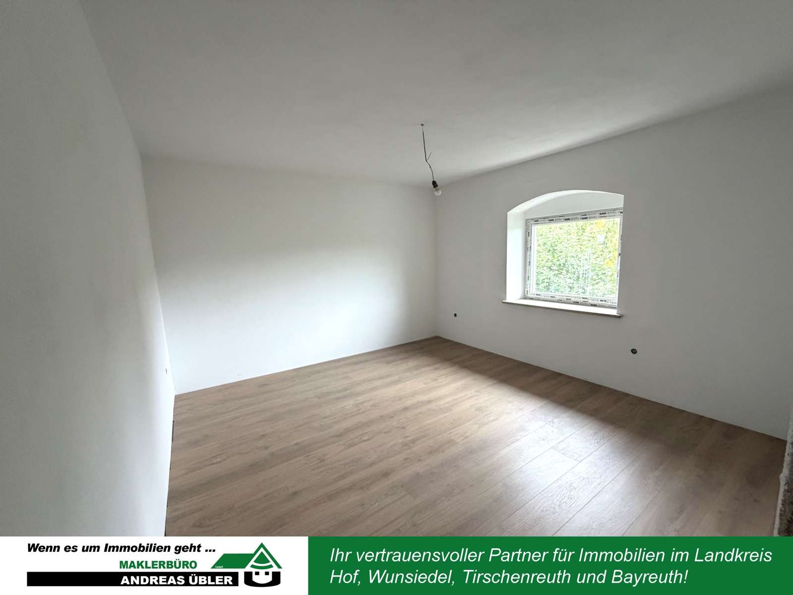 Immobilie in Marktleuthen - Solides Einfamilienhaus in bevorzugter Randlage - Bild 1