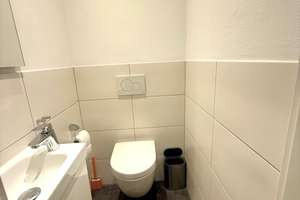 Stilvolle 4-Zimmer-Wohnung im Herzen der Stadt Wiesbaden – Taunusstraße 40, 65183 Mitte, Wiesbaden – Vorschaubild 14