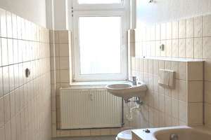 +++SCHÖNE 2-R. WHG. +TAGESLICHTBAD m. WANNE+++GROßZÜGIGE RÄUME ++++ – Reichpietschstraße 27, 4317 Reudnitz-Thonberg, Leipzig – Vorschaubild 4