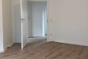 Erstbezug nach Renovierung - 5-Zimmer-Wohnung – Kaltenhofer Straße 21, 86154 Oberhausen-Süd, Augsburg – Vorschaubild 10